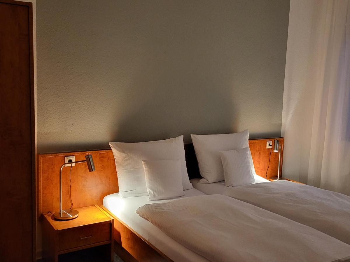 Parkhotel Am Schwanenteich 3*